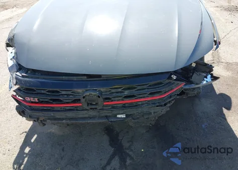 2019 Volkswagen Jetta Gli 2.0T 35Th Anniversary Edition/2.0T Autobahn/2.0T S from USA, damaged, VIN 3VW6T7BU8KM180058